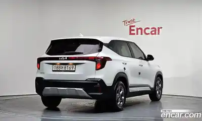 Kia Seltos 2024 2.0 гидро в Москве № 132616, миниатюра 2