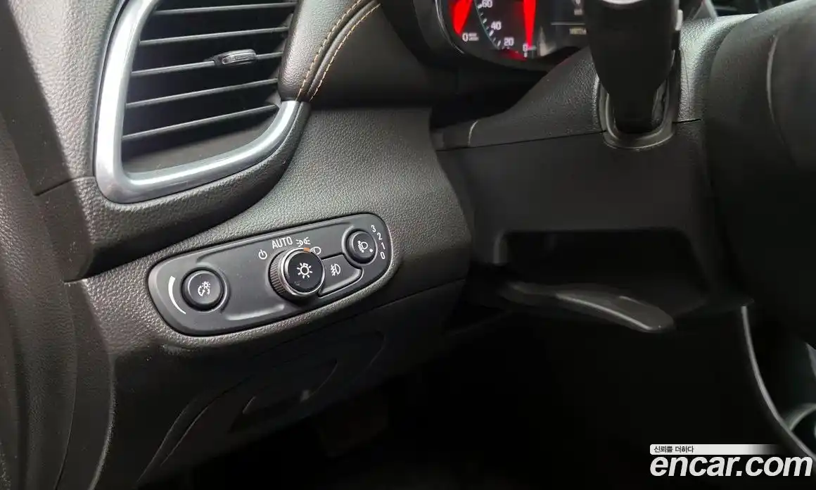 Chevrolet Trax 2017 1.6 гидро в Москве № 37447, фото 19
