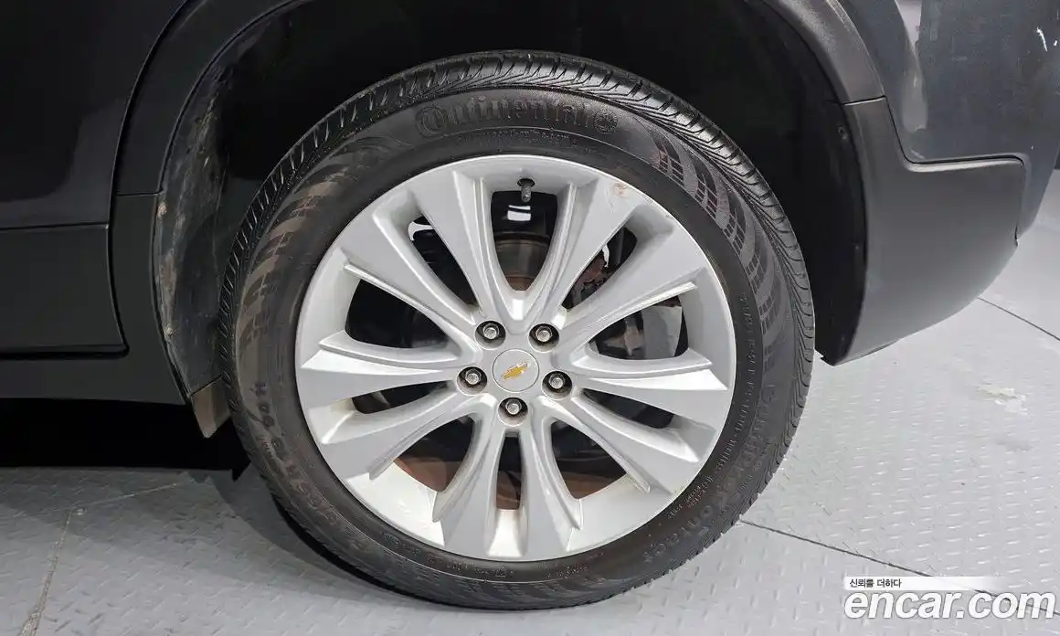 Chevrolet Trax 2017 1.6 гидро в Москве № 37447, фото 5