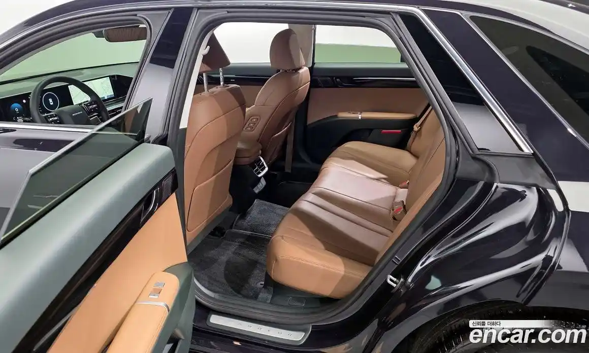 Hyundai Grandeur 2023 2.5 Автомат в Москве № 926041, фото 11