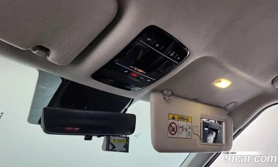 Hyundai Santa Fe 2023 2.5 Автомат в Москве № 926332, фото 17