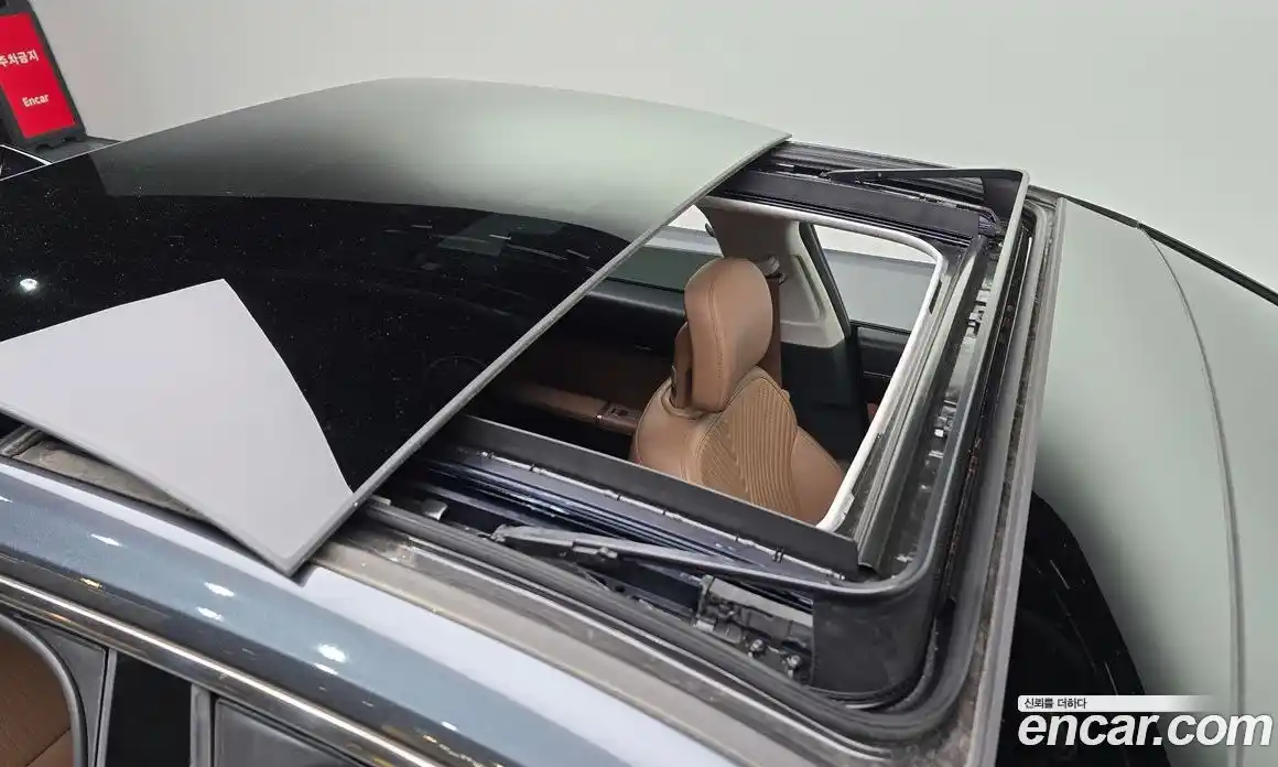 Hyundai Grandeur 2023 2.5 Автомат в Москве № 926838, фото 17