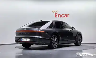 Hyundai Grandeur 2023 2.5 Автомат в Москве № 926838, миниатюра 2