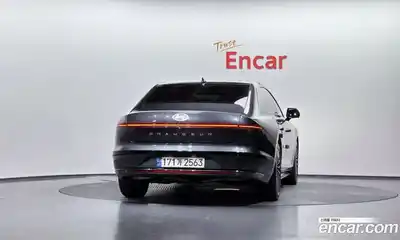 Hyundai Grandeur 2023 2.5 Автомат в Москве № 926838, миниатюра 4