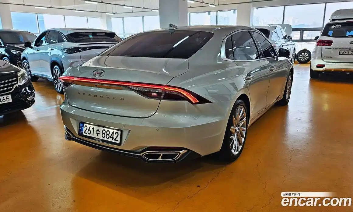 Hyundai Grandeur 2022 3.3 Автомат в Москве № 927148, фото 4