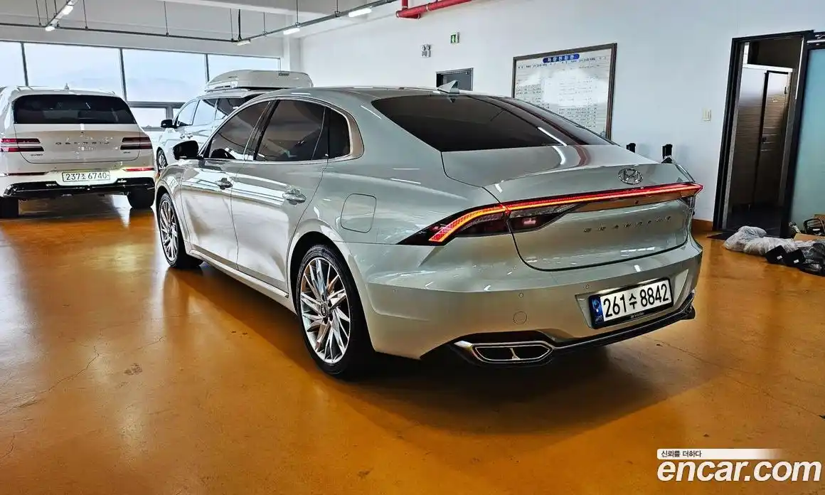 Hyundai Grandeur 2022 3.3 Автомат в Москве № 927148, фото 6