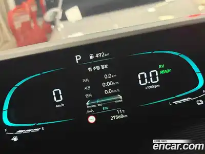 Hyundai Staria 2025 1.6 Автомат в Москве № 927149, миниатюра 3