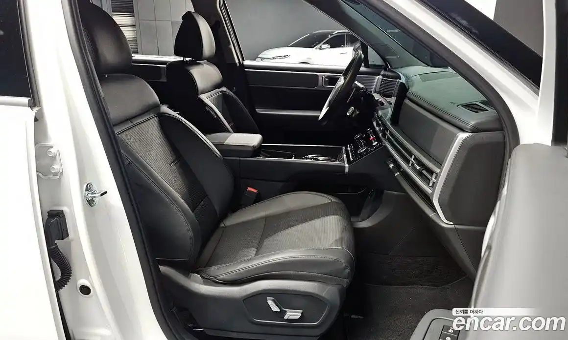 Hyundai Santa Fe 2024 2.5 Автомат в Москве № 927195, фото 9