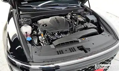 Hyundai Grandeur 2023 2.5 Автомат в Москве № 927472, миниатюра 6