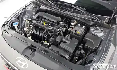 Hyundai Avante 2023 1.6 Автомат в Москве № 927835, миниатюра 6