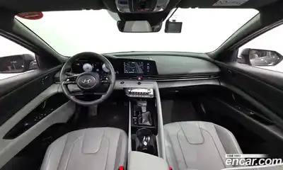 Hyundai Avante 2023 1.6 Автомат в Москве № 927835, миниатюра 7