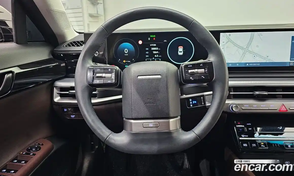 Hyundai Grandeur 2023 3.5 Автомат в Москве № 927836, фото 13