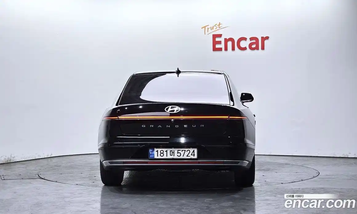 Hyundai Grandeur 2023 3.5 Автомат в Москве № 927836, фото 4