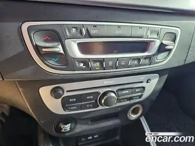 Renault SM3 2018 0.1 Автомат в Москве № 927839, миниатюра 12