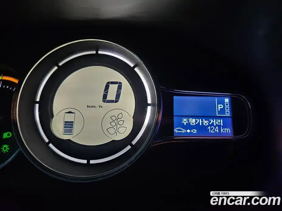 Renault SM3 2018 0.1 Автомат в Москве № 927839, фото 7