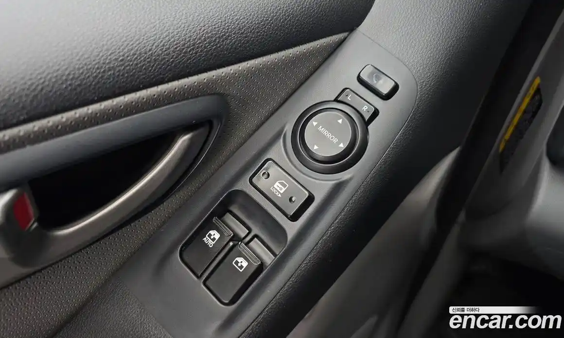 Hyundai Starex 2018 2.4 Автомат в Москве № 927877, фото 18