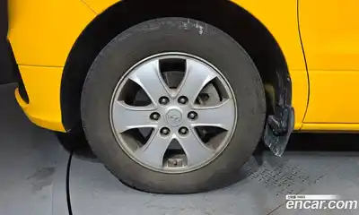 Hyundai Starex 2018 2.4 Автомат в Москве № 927877, миниатюра 5