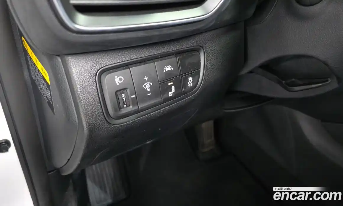 Hyundai Santa Fe 2018 2.0 гидро в Москве № 927889, фото 17
