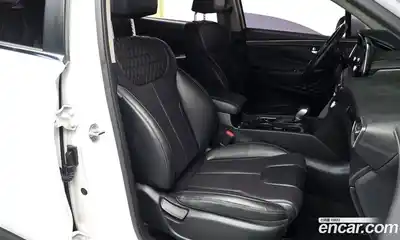 Hyundai Santa Fe 2018 2.0 гидро в Москве № 927889, миниатюра 9