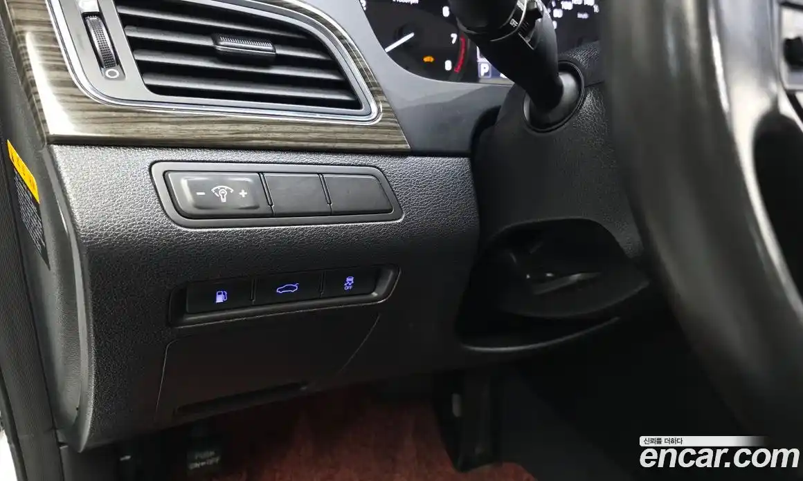Hyundai Sonata 2014 2.0 гидро в Москве № 928096, фото 18