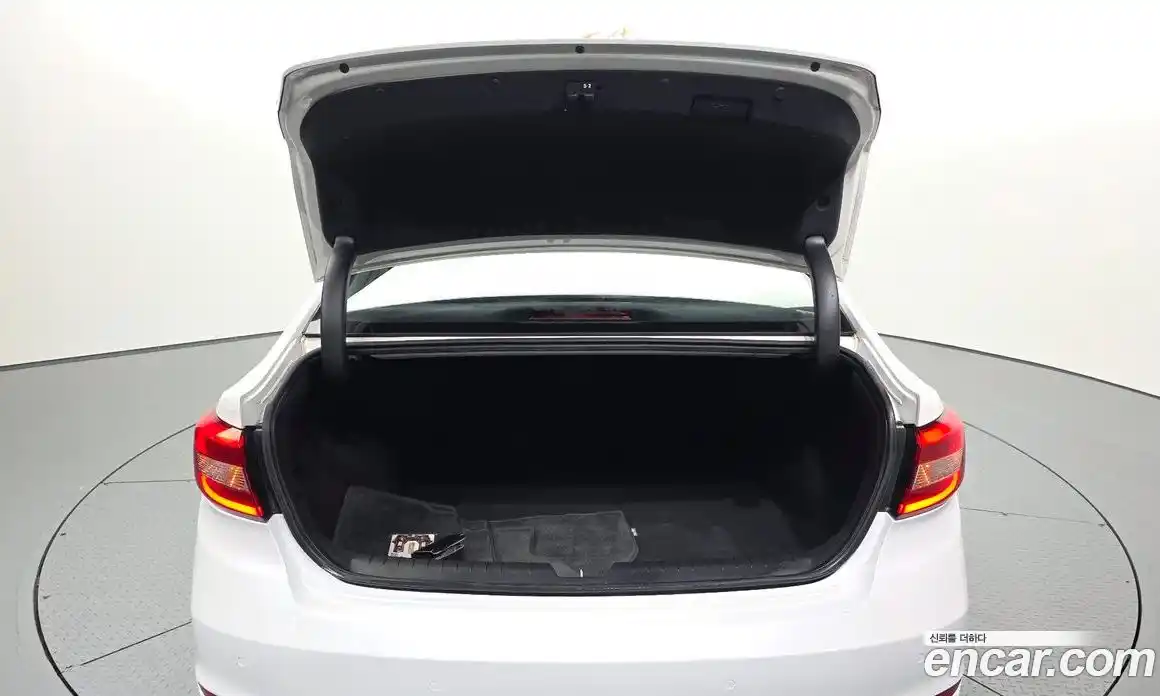 Hyundai Sonata 2014 2.0 гидро в Москве № 928096, фото 20