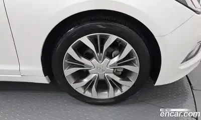 Hyundai Sonata 2014 2.0 гидро в Москве № 928096, миниатюра 5