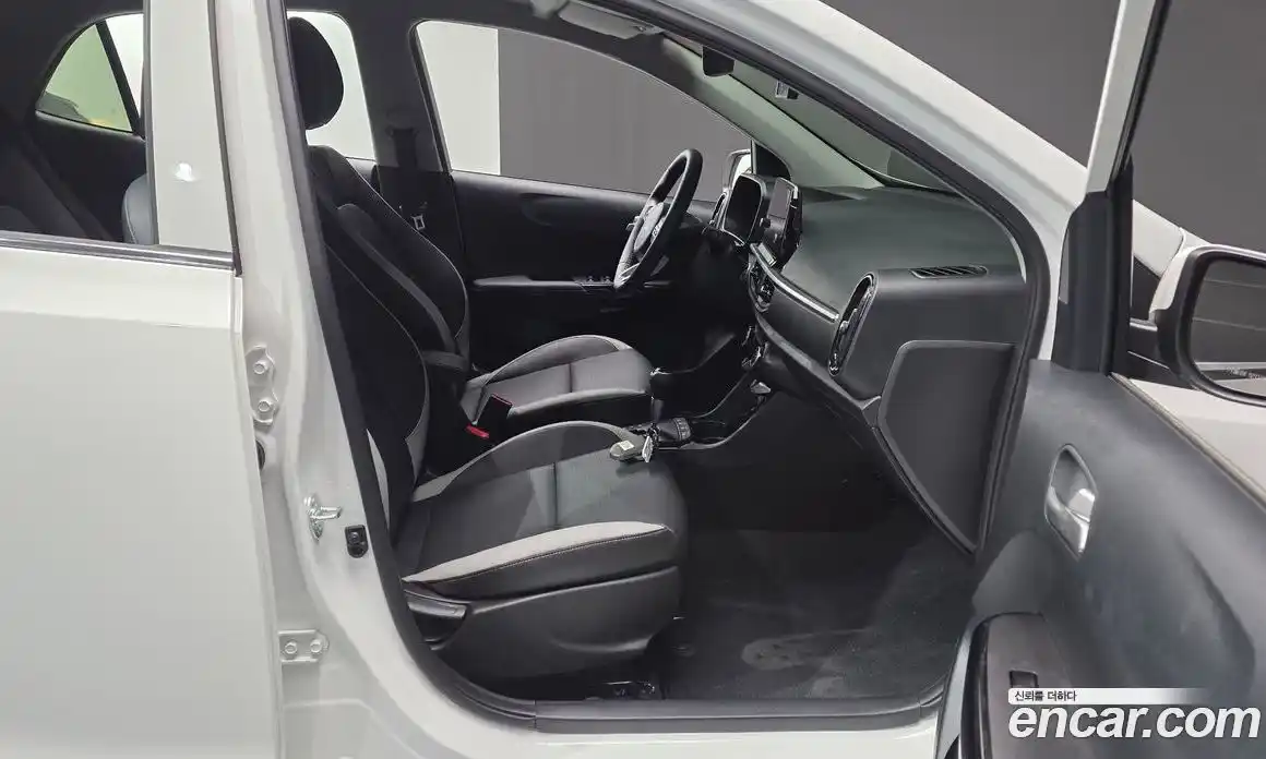 Kia Morning 2025 1.0 Автомат в Москве № 928308, фото 10