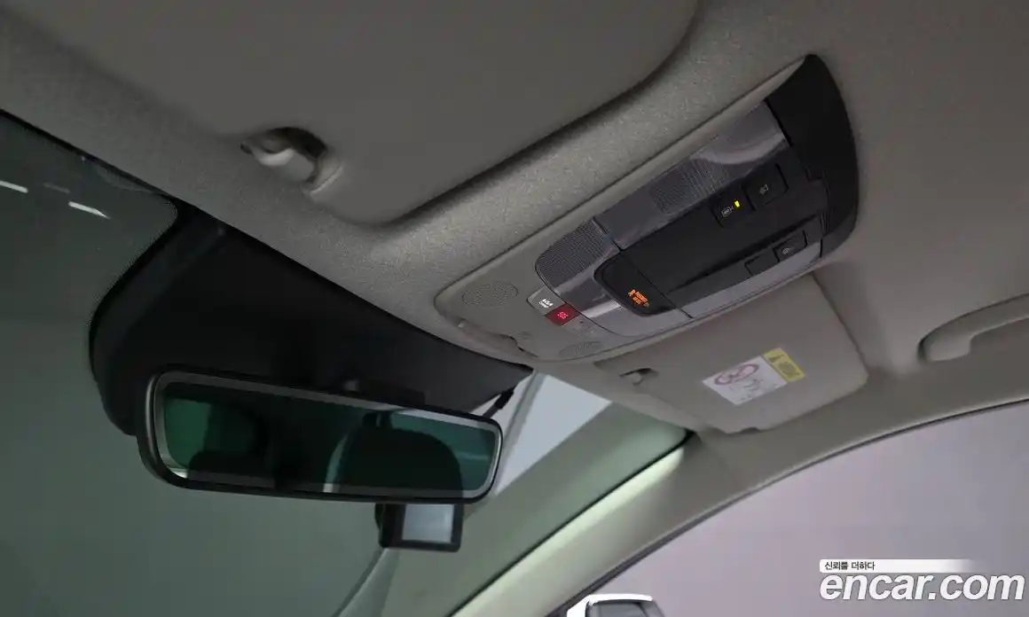 Kia Niro 2025 1.6 Автомат в Москве № 928383, фото 17