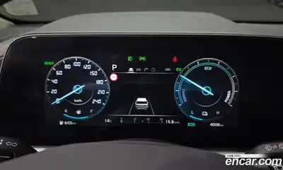 Kia Niro 2025 1.6 Автомат в Москве № 928383, миниатюра 8