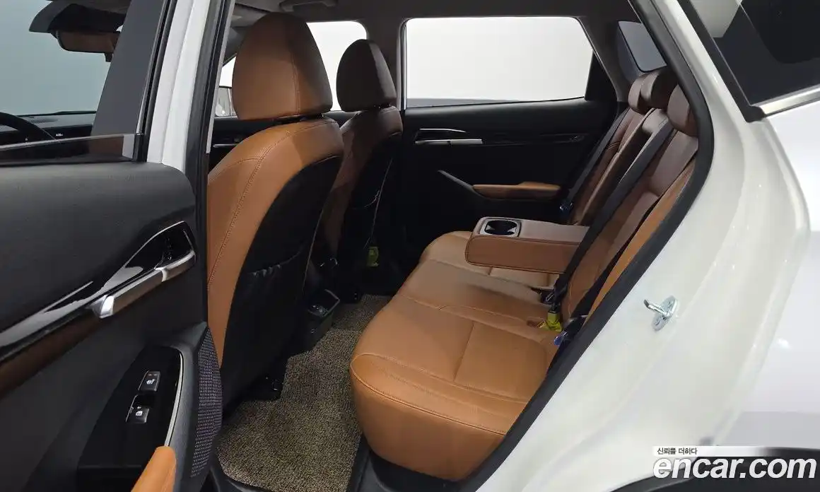 Kia Seltos 2024 1.6 Автомат в Москве № 928399, фото 11