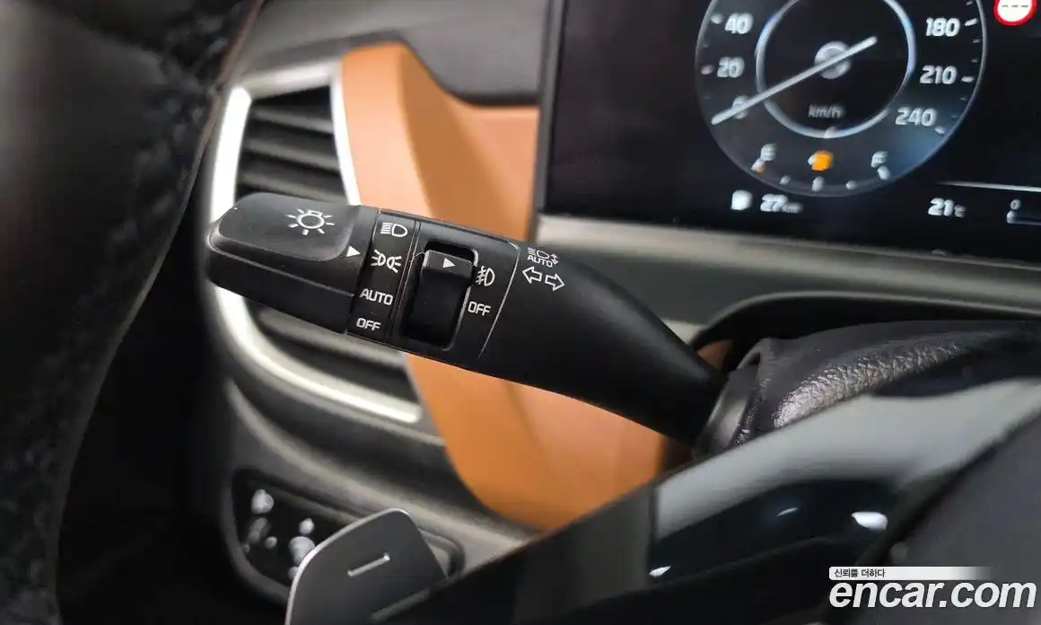 Kia Seltos 2024 1.6 Автомат в Москве № 928399, фото 15