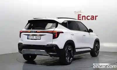 Kia Seltos 2024 1.6 Автомат в Москве № 928399, миниатюра 2