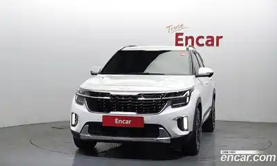 Kia Seltos 2024 1.6 Автомат в Москве № 928399, миниатюра 3