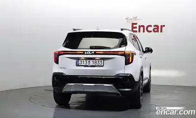 Kia Seltos 2024 1.6 Автомат в Москве № 928399, миниатюра 4