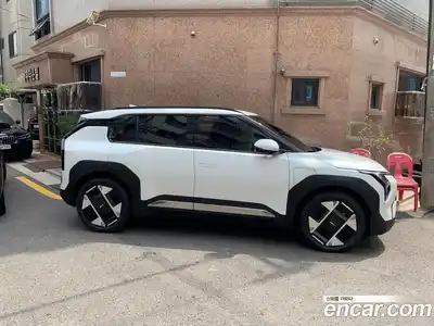 Kia EV3 2025 2.0 Автомат в Москве № 928438, миниатюра 2