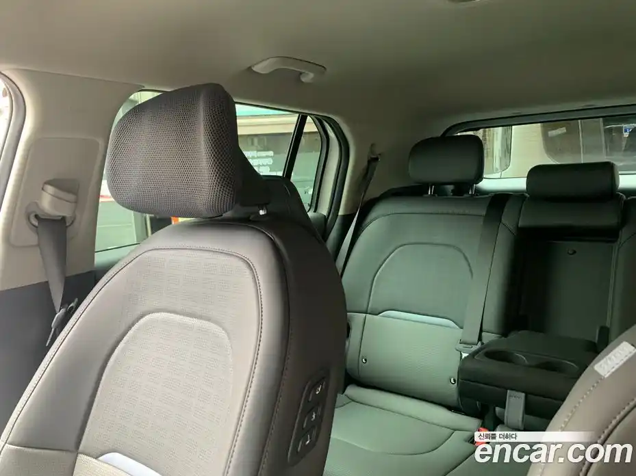 Kia EV3 2025 2.0 Автомат в Москве № 928438, фото 7