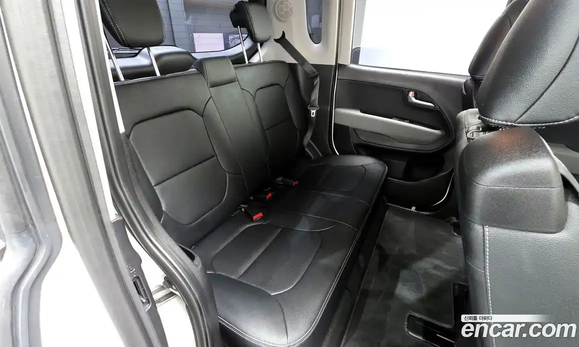 Kia Ray 2025 1.0 Автомат в Москве № 928509, фото 12