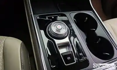 Kia Canival 2025 3.5 Автомат в Москве № 928599, миниатюра 9