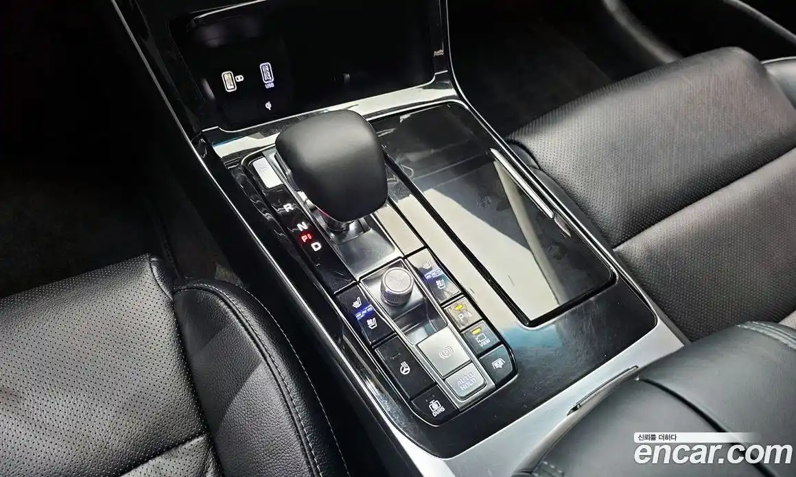 Kia K7 2020 2.4 Автомат в Москве № 928611, фото 9