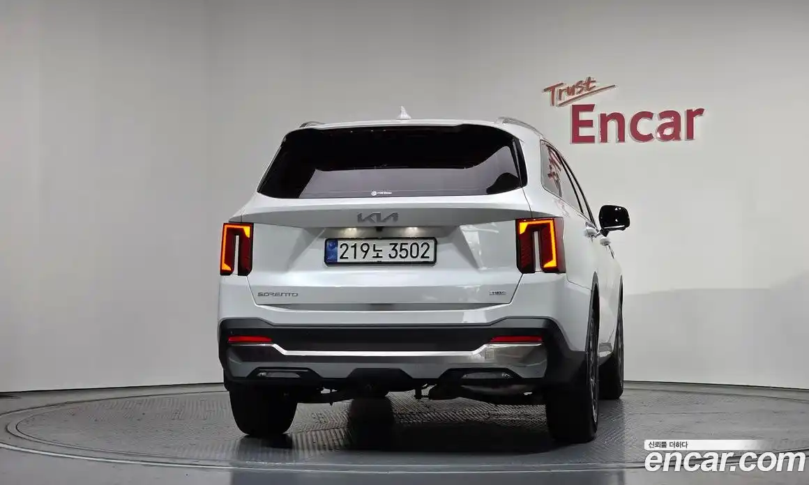 Kia Sorento 2025 1.6 гидро в Москве № 928628, фото 4