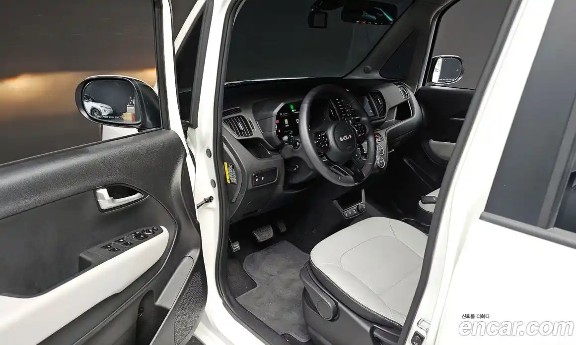 Kia Ray 2024 1.0 Автомат в Москве № 928769, фото 10