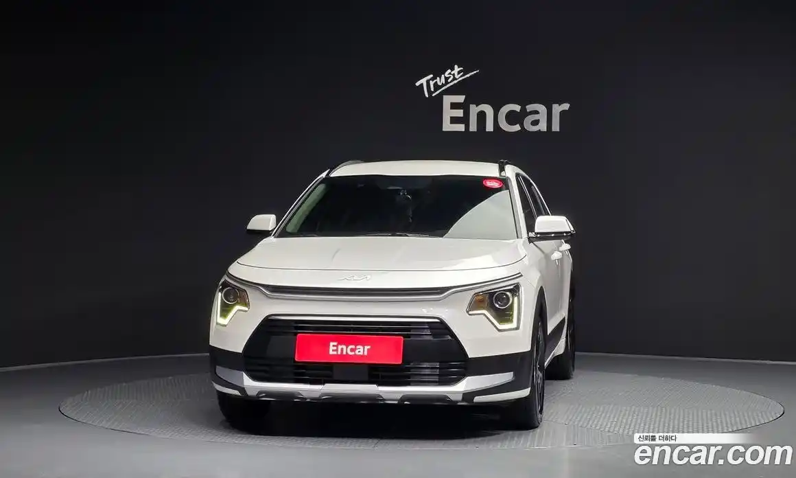 Kia Niro 2022 1.6 гидро в Москве № 928803, фото 3