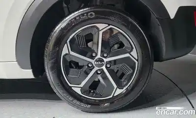 Kia Niro 2022 1.6 гидро в Москве № 928803, миниатюра 5