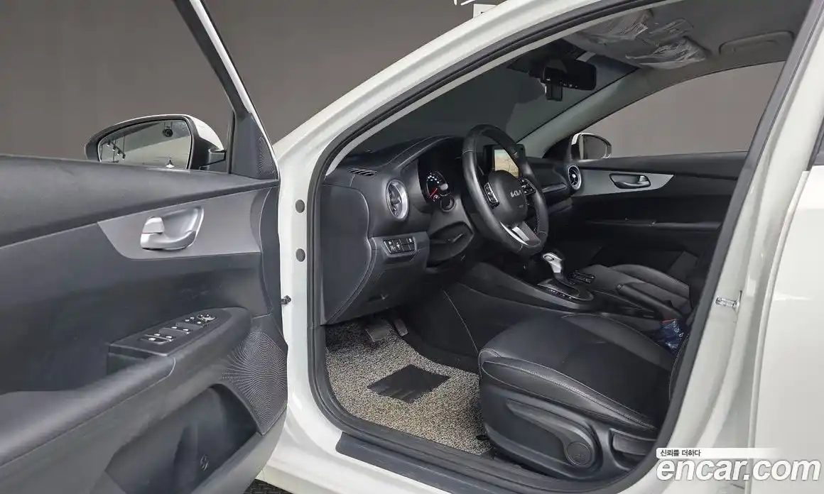 Kia K3 2022 1.6 Автомат в Москве № 928810, фото 11