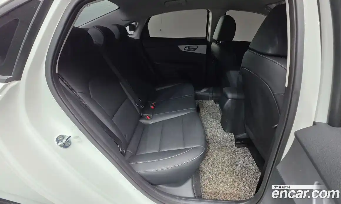 Kia K3 2022 1.6 Автомат в Москве № 928810, фото 19