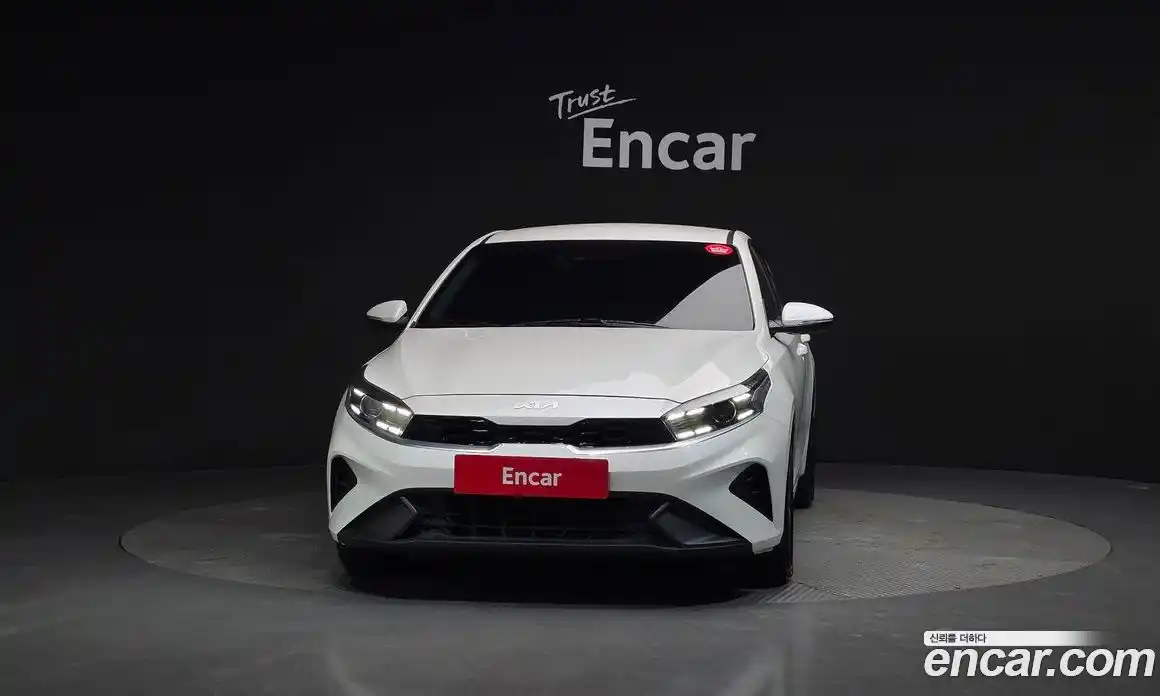 Kia K3 2022 1.6 Автомат в Москве № 928810, фото 3