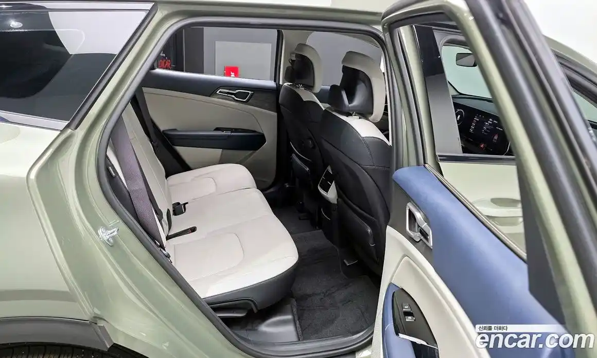 Kia Sportage 2024 1.6 Автомат в Москве № 928826, фото 12