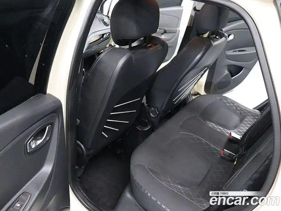 Renault QM3 2014 1.5 гидро в Москве № 928838, фото 16