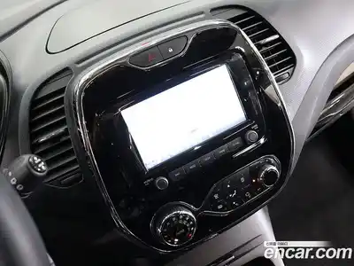 Renault QM3 2014 1.5 гидро в Москве № 928838, миниатюра 7