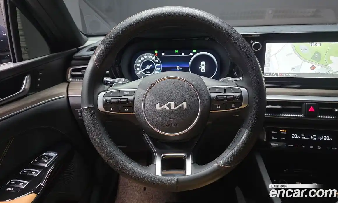 Kia K5 2023 2.0 Автомат в Москве № 928848, фото 13